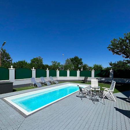 Atemberaubendes Apartment + Pool Vienna Esterno foto